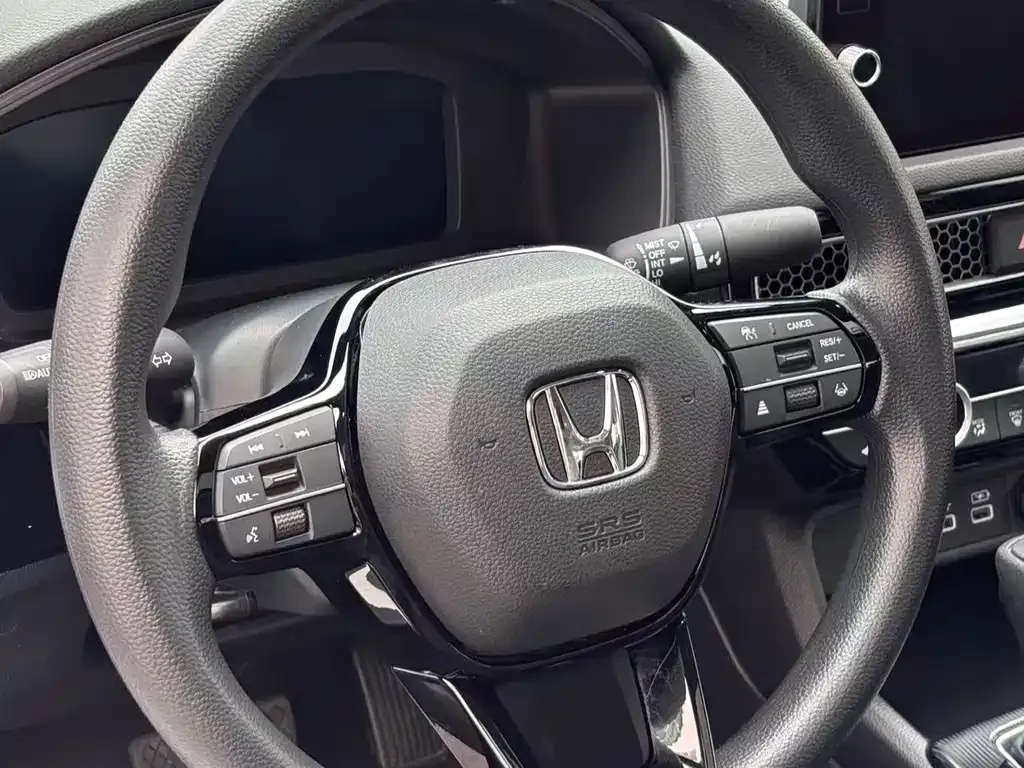 Honda Civic 2024 из CN, фото 2