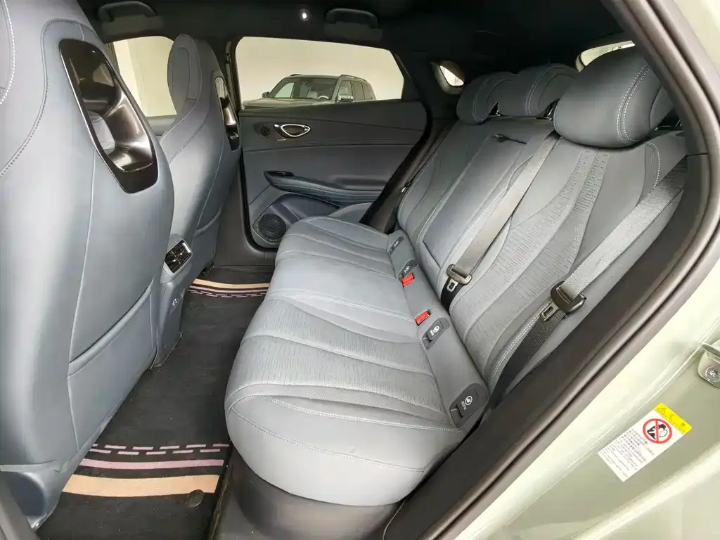 BYD Seal 06GT — фото 7