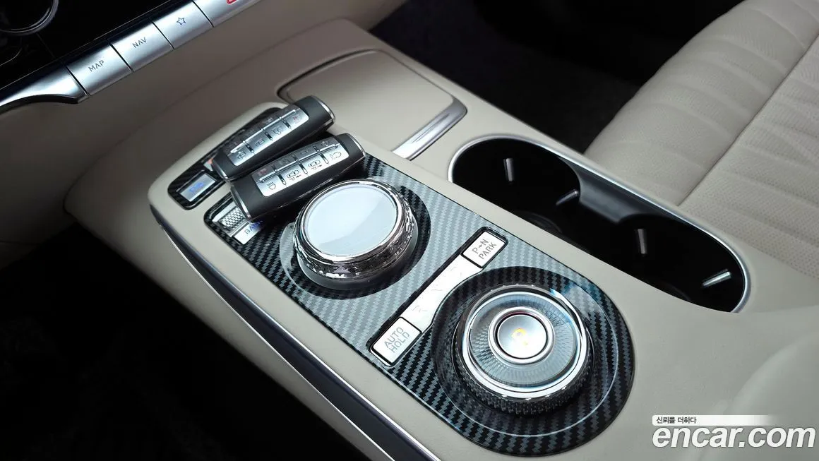 Genesis GV70 — фото 4