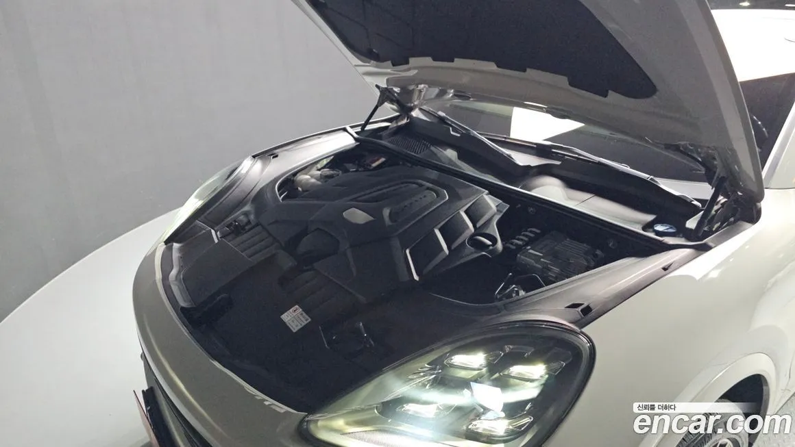 Porsche Cayenne 2022 из KR, фото 8