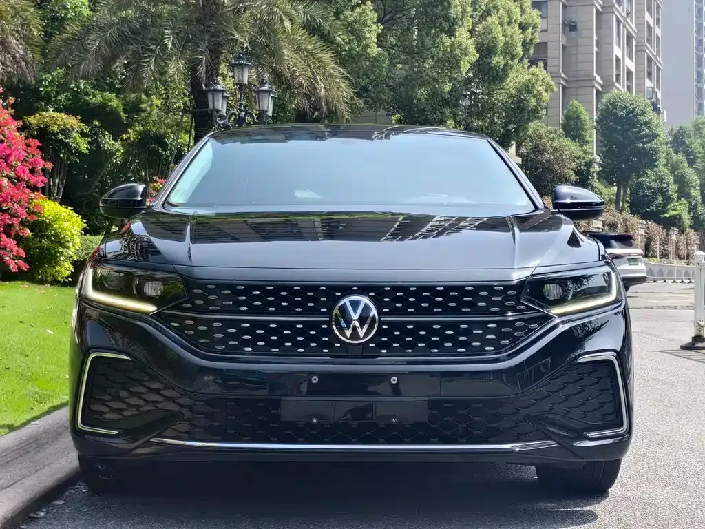 Volkswagen Passat 2022 из CN, фото 5