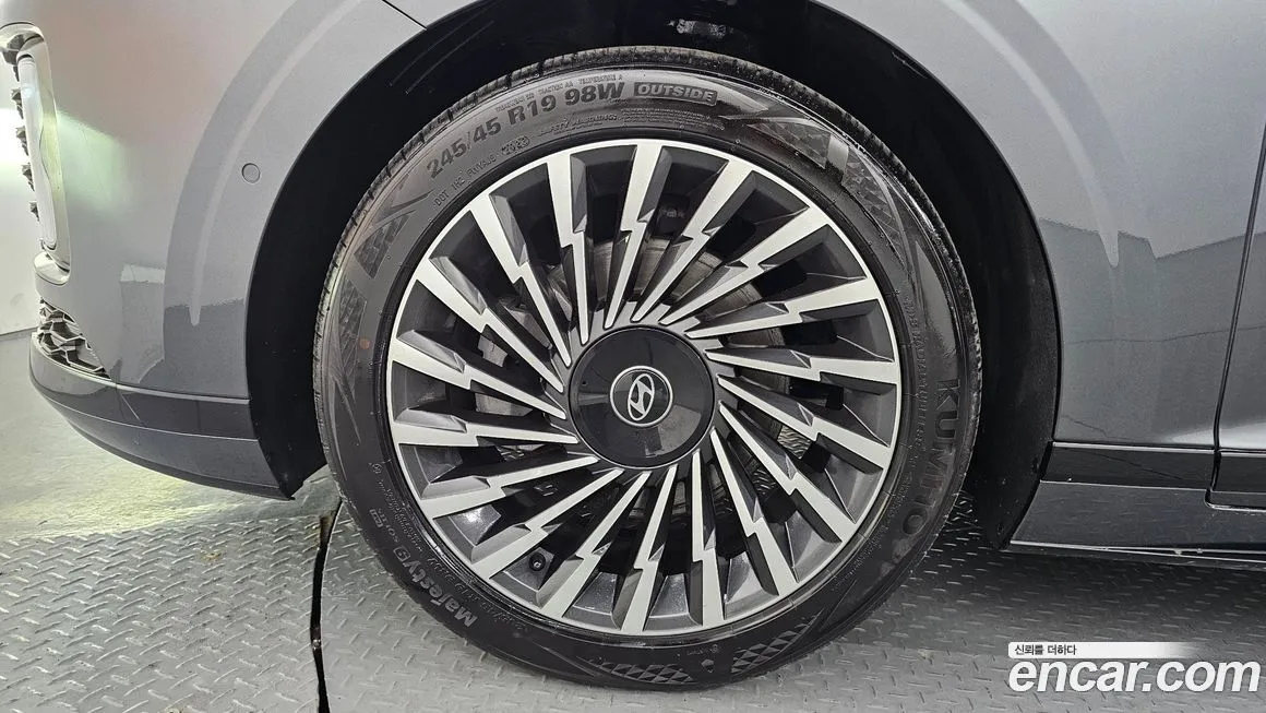 Hyundai Grandeur — фото 10