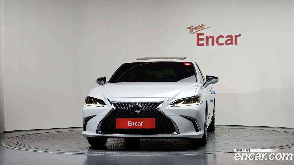 Lexus ES 2023 из KR, фото 3
