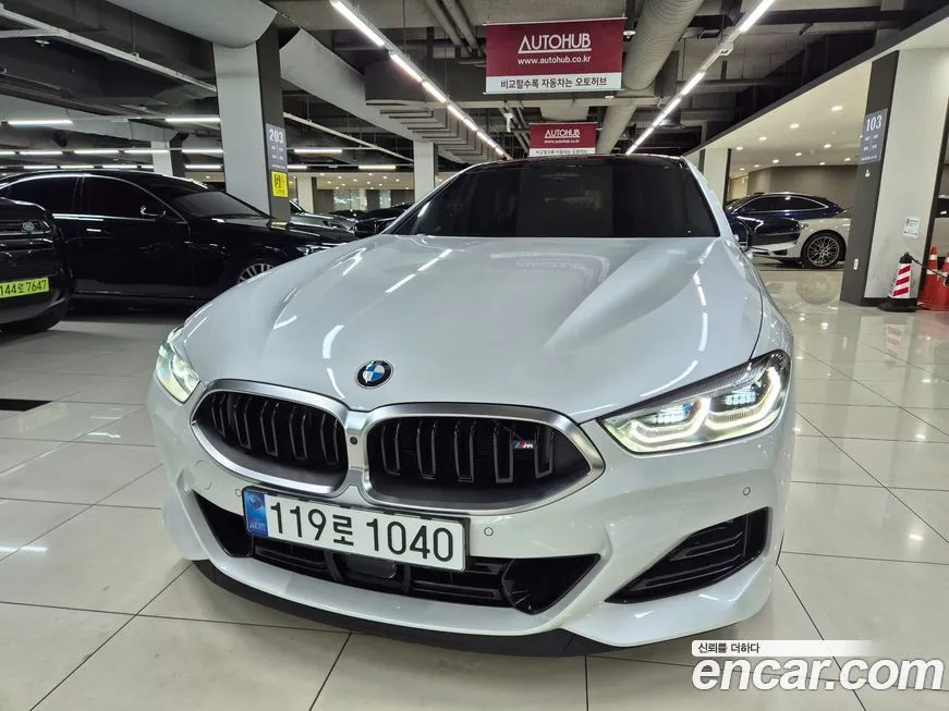 BMW 8-Series — фото 1