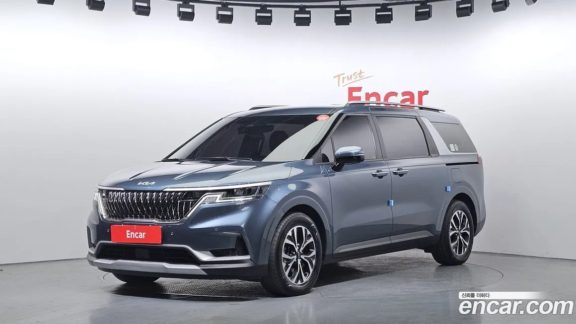 Kia Carnival 2023 из KR, фото 1