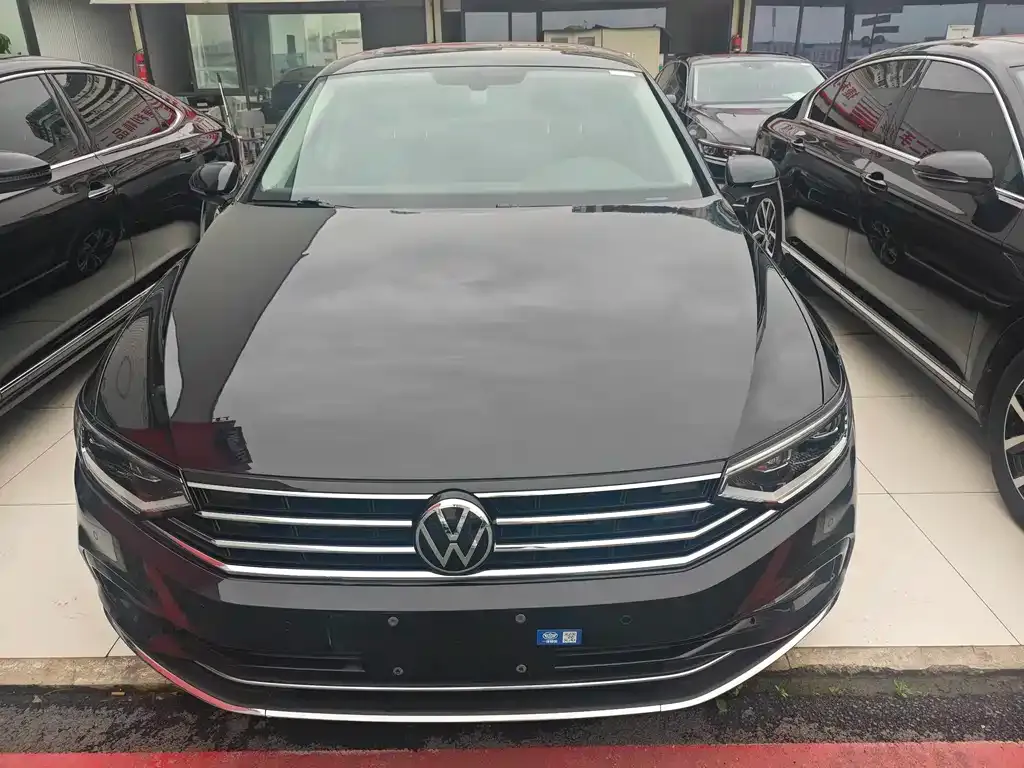 Volkswagen Magotan 2022 из CN, фото 4
