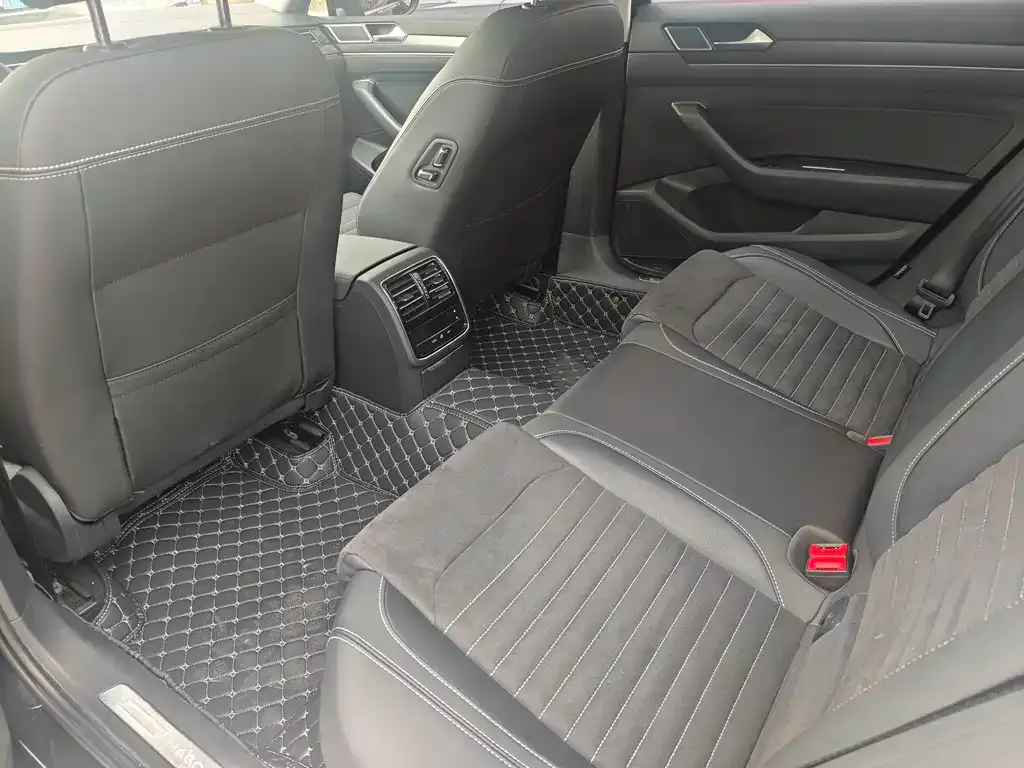 Volkswagen Magotan 2022 из CN, фото 9
