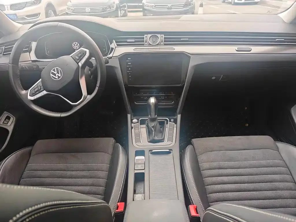 Volkswagen Magotan 2022 из CN, фото 3