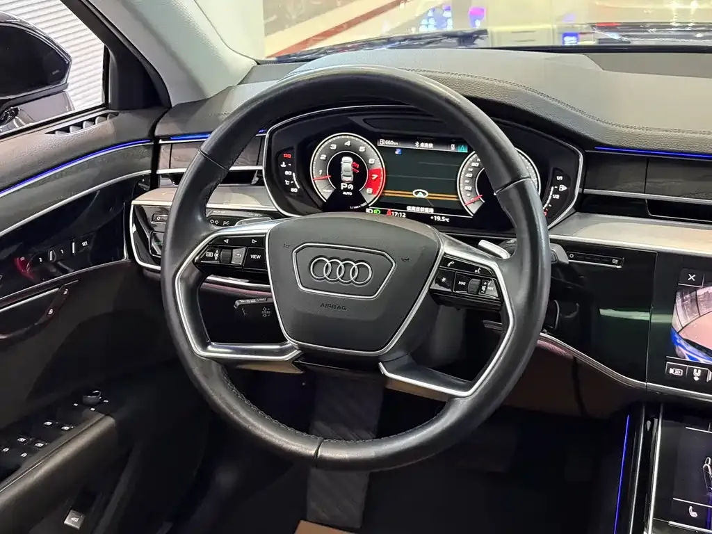 Audi A8 2021 из CN, фото 7