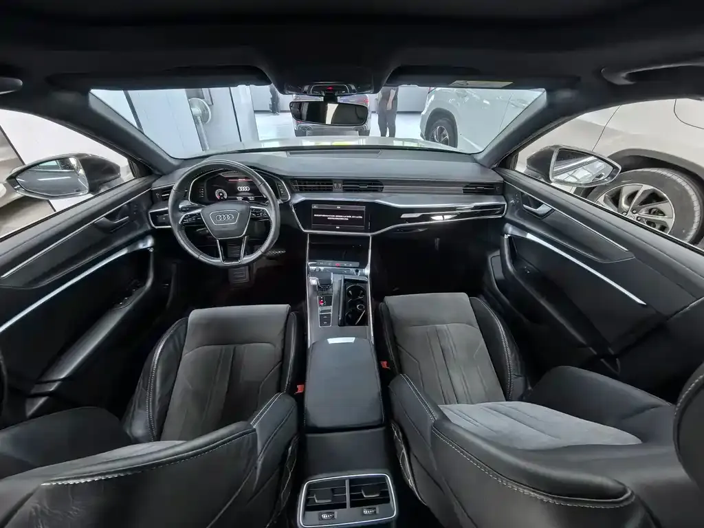 Audi A6L 2021 из CN, фото 5