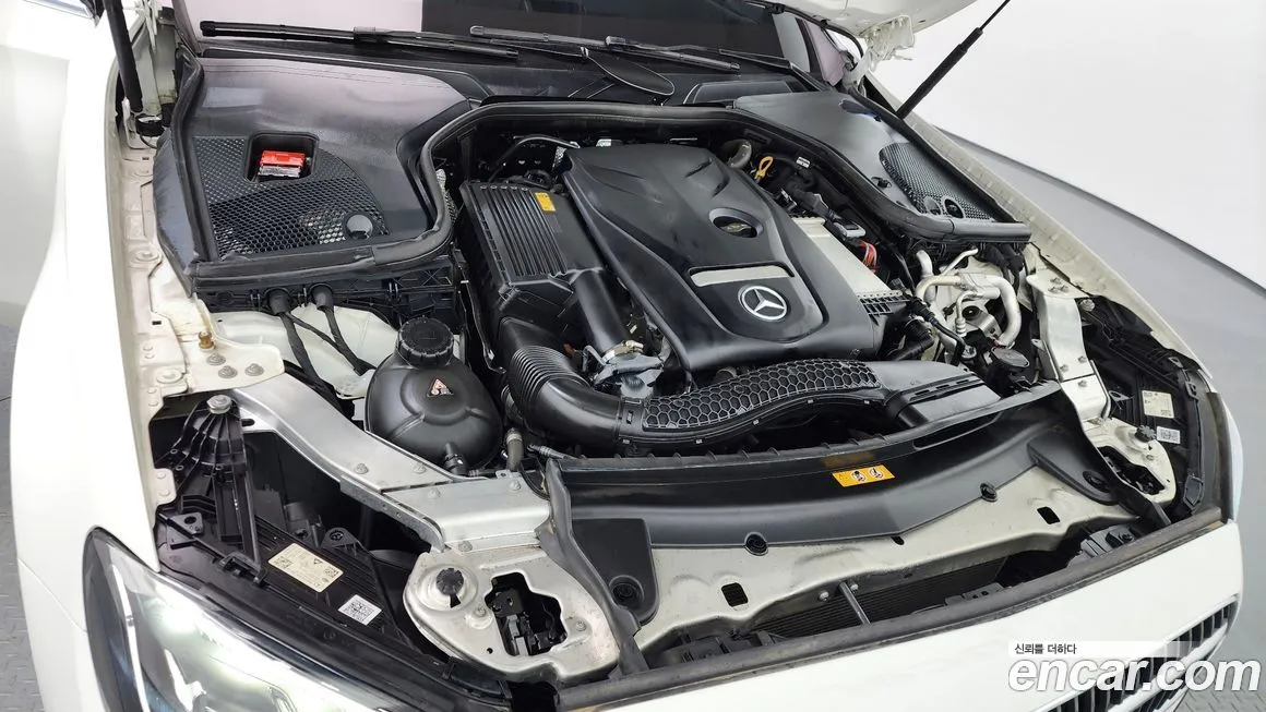 Mercedes-Benz E-Class 2023 из KR, фото 6