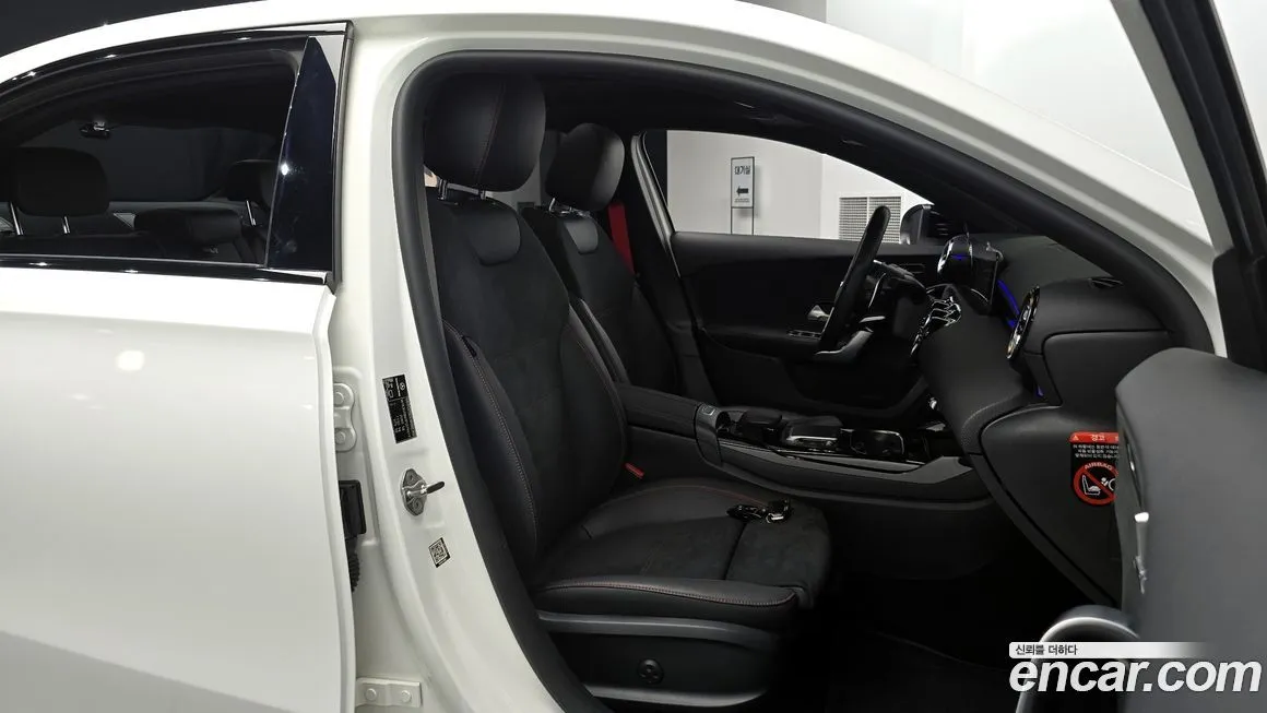 Mercedes-Benz A-Class 2023 из KR, фото 5