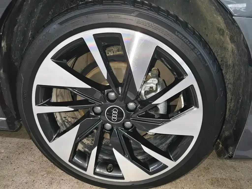 Audi A3 2024 из CN, фото 6