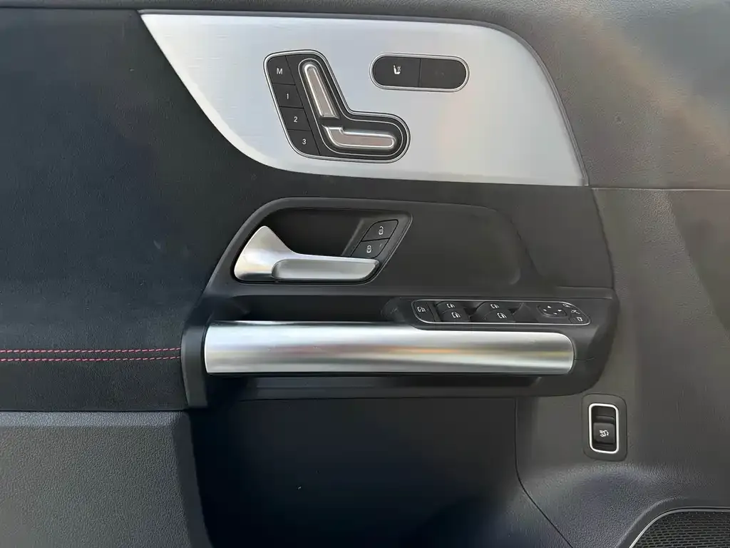 Mercedes-Benz GLA AMG 2025 из CN, фото 7