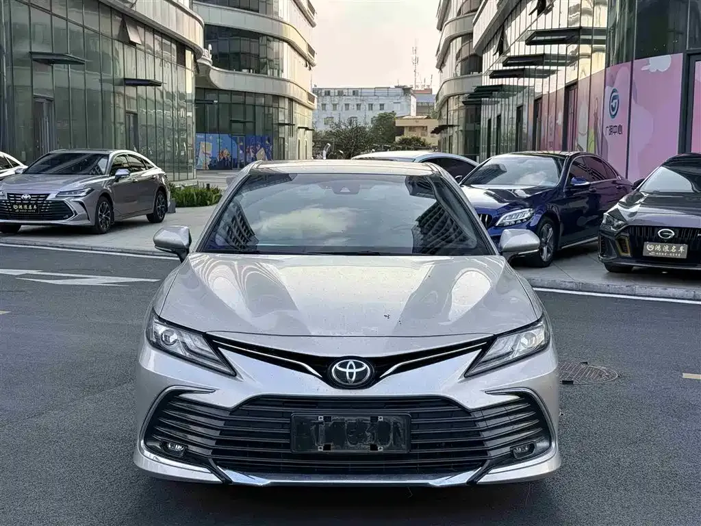 Toyota Camry 2024 из CN, фото 10