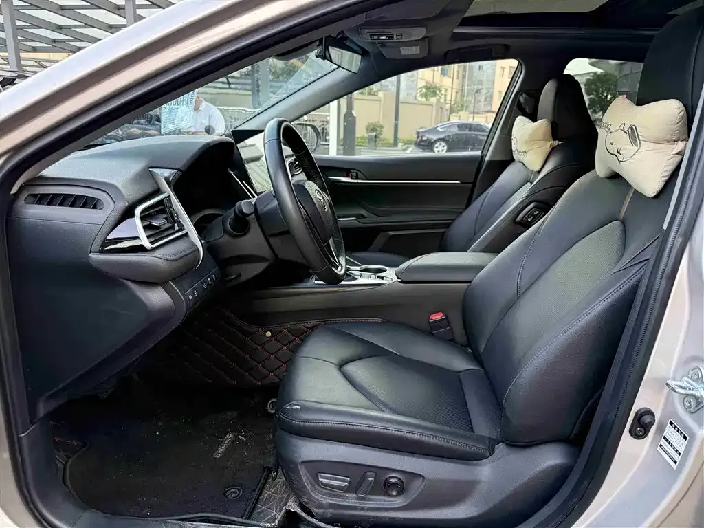 Toyota Camry 2024 из CN, фото 7