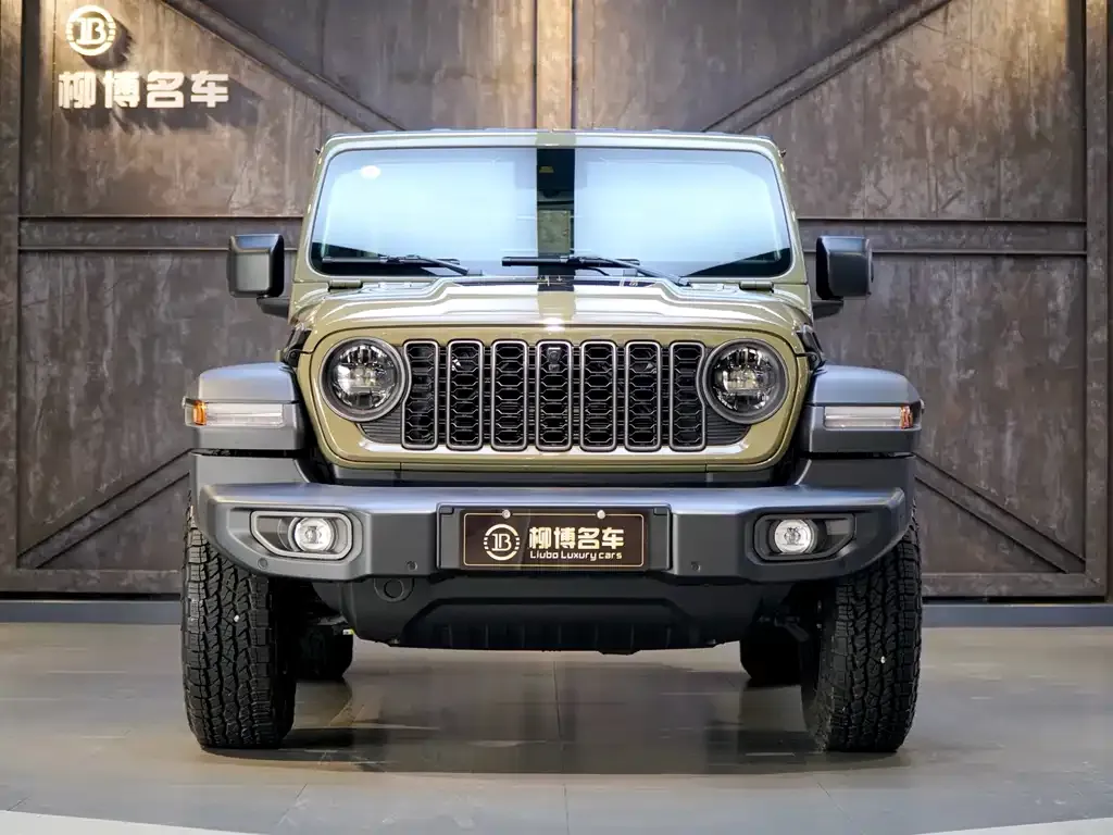 Jeep Wrangler 2025 из CN, фото 2
