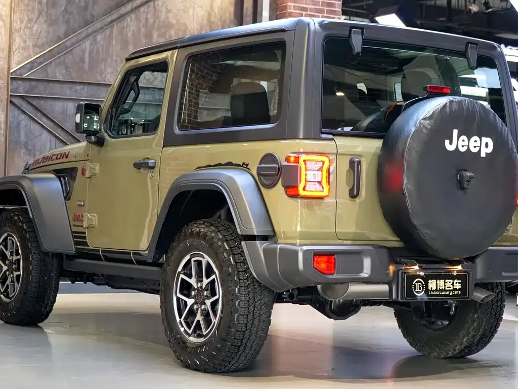 Jeep Wrangler 2025 из CN, фото 3