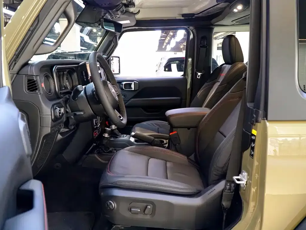 Jeep Wrangler 2025 из CN, фото 8