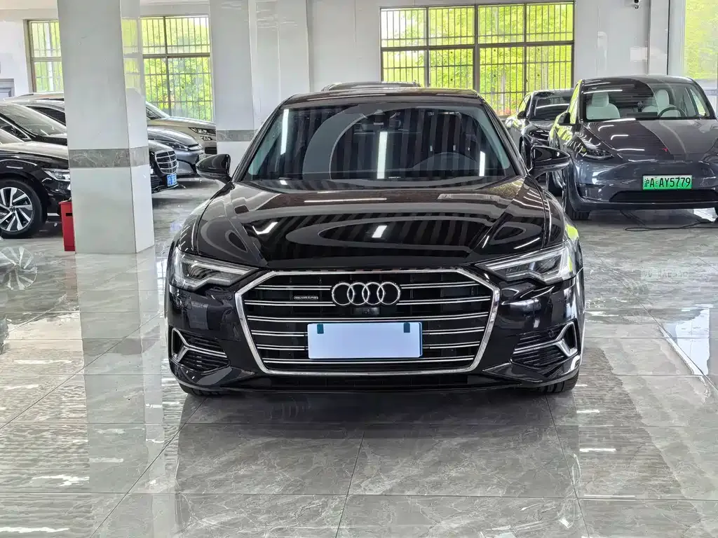 Audi A6L 2023 из CN, фото 4