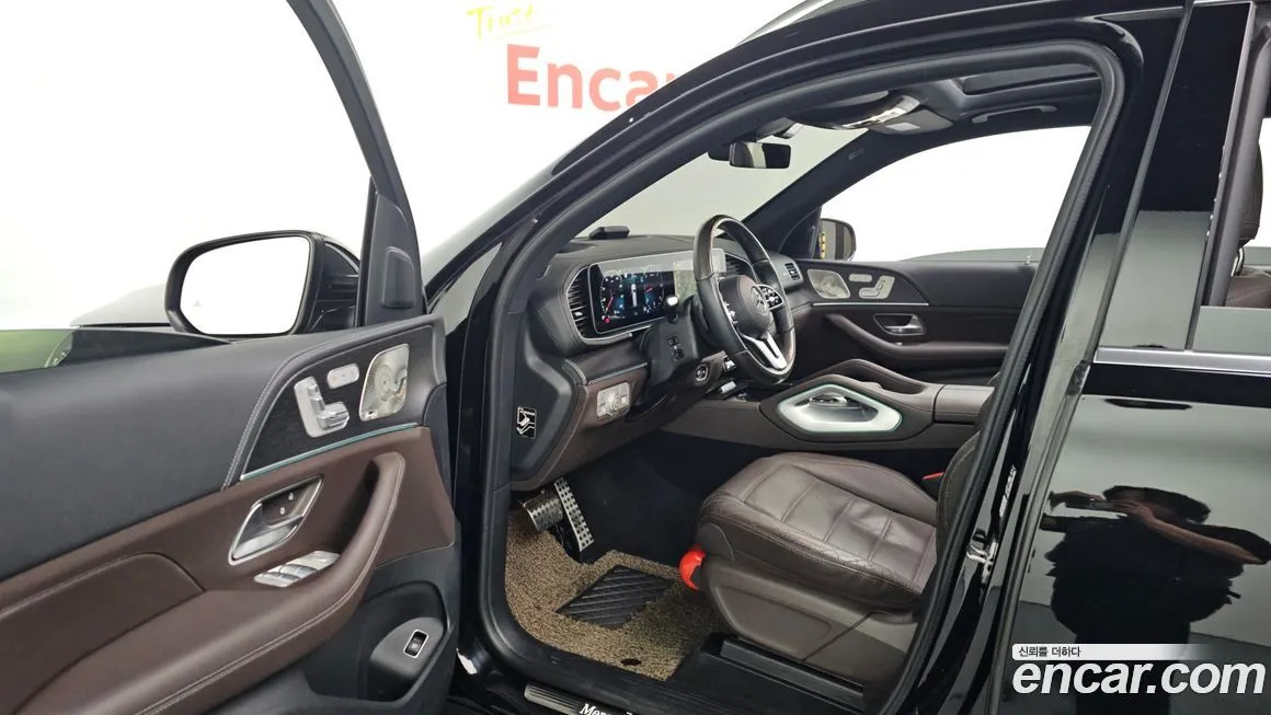 Mercedes-Benz GLS-Class 2023 из KR, фото 3