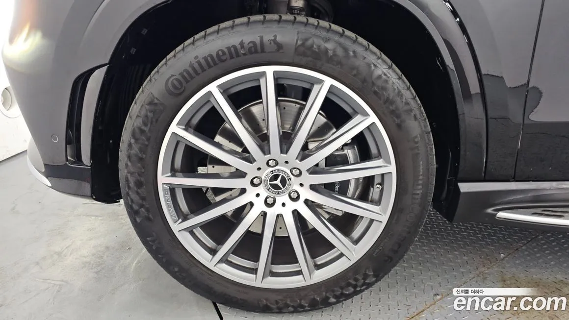 Mercedes-Benz GLS-Class 2023 из KR, фото 8