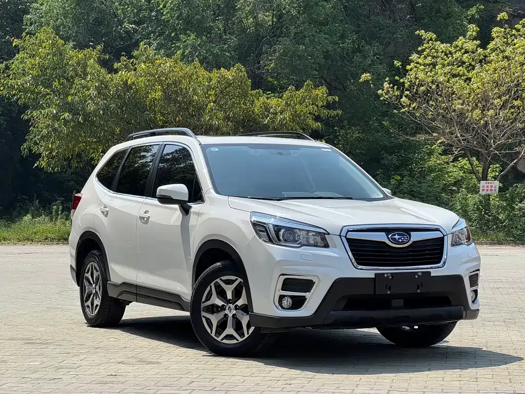 Subaru Forester 2022 из CN, фото 9