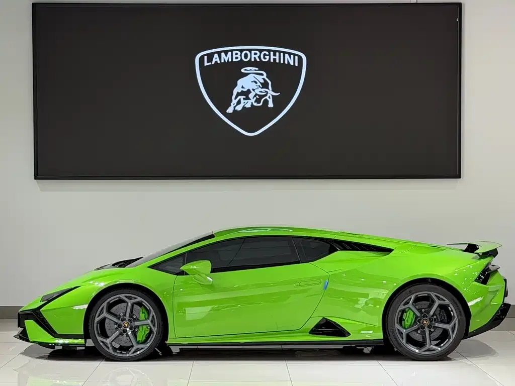 Lamborghini Huracan — фото 9