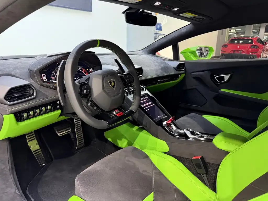 Lamborghini Huracan — фото 7