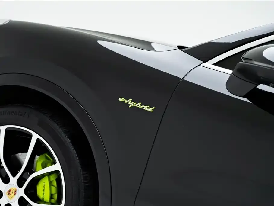 Porsche Cayenne Hybrid 2022 из CN, фото 5