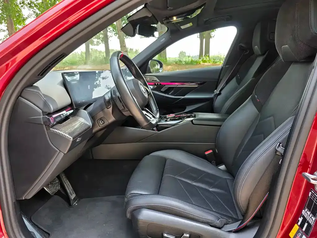 BMW i5 M60 2024 из CN, фото 8