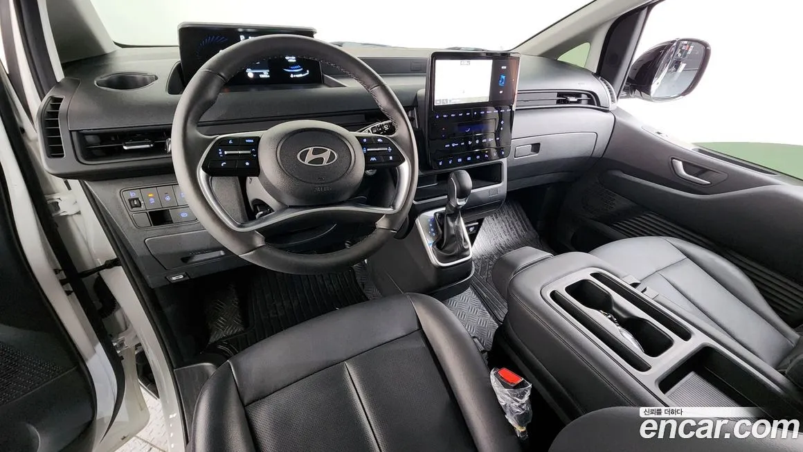 Hyundai Staria — фото 9