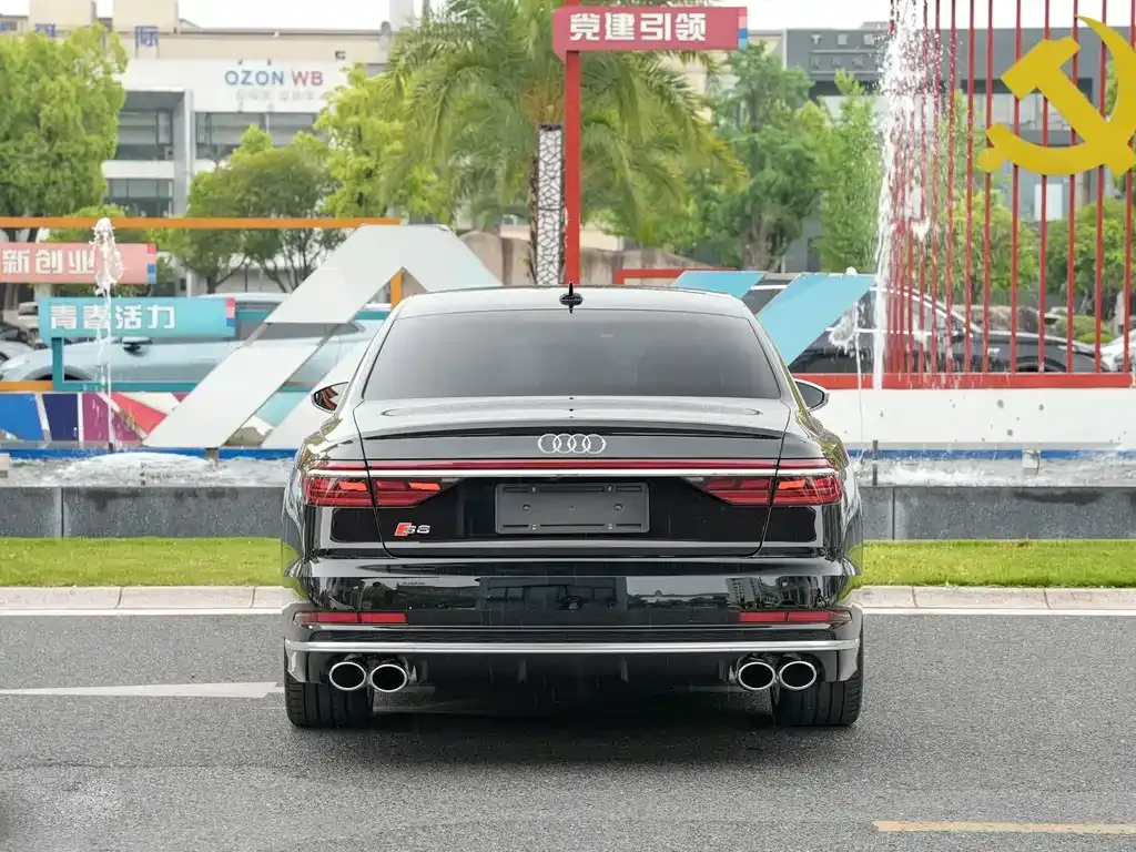 Audi S8 2022 из CN, фото 5