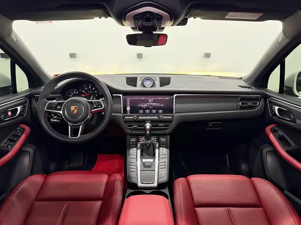 Porsche Macan 2021 из CN, фото 2