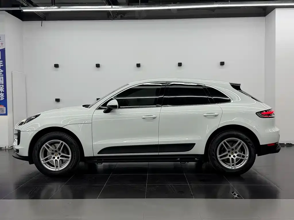 Porsche Macan 2021 из CN, фото 9