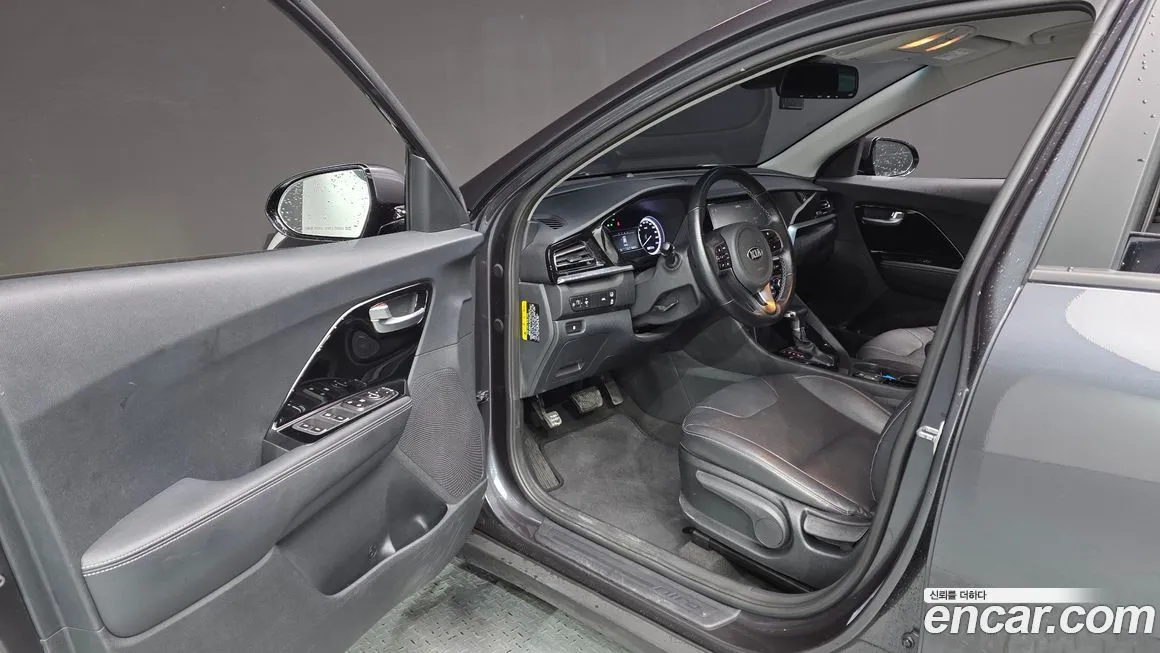 Kia Niro 2021 из KR, фото 10