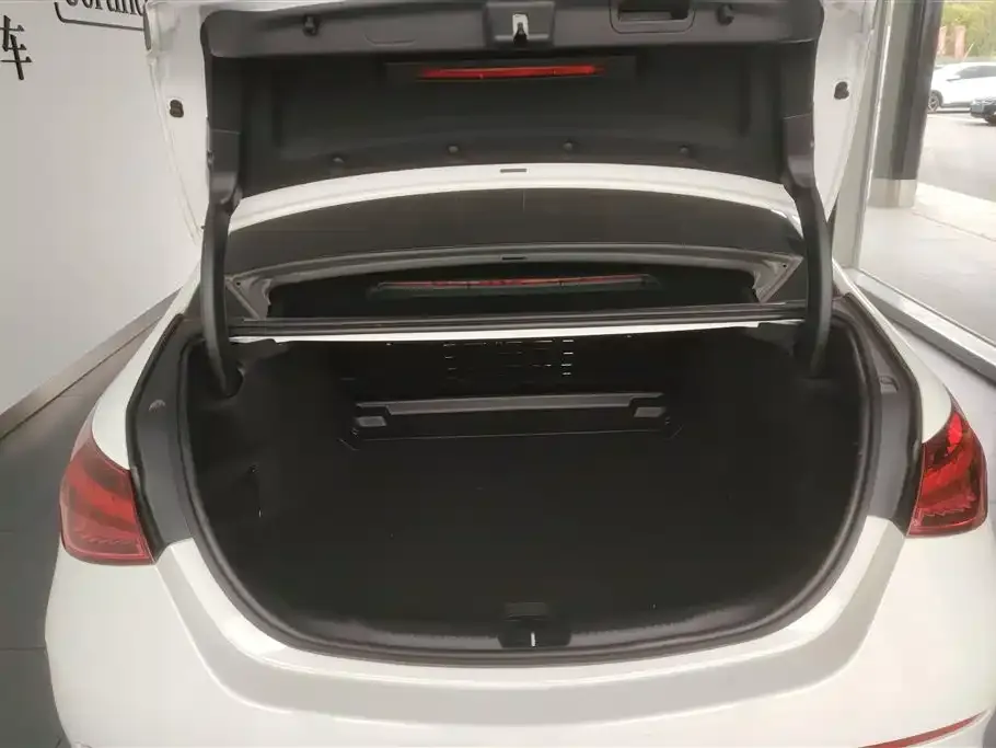 Mercedes-Benz C-Class 2024 из CN, фото 5
