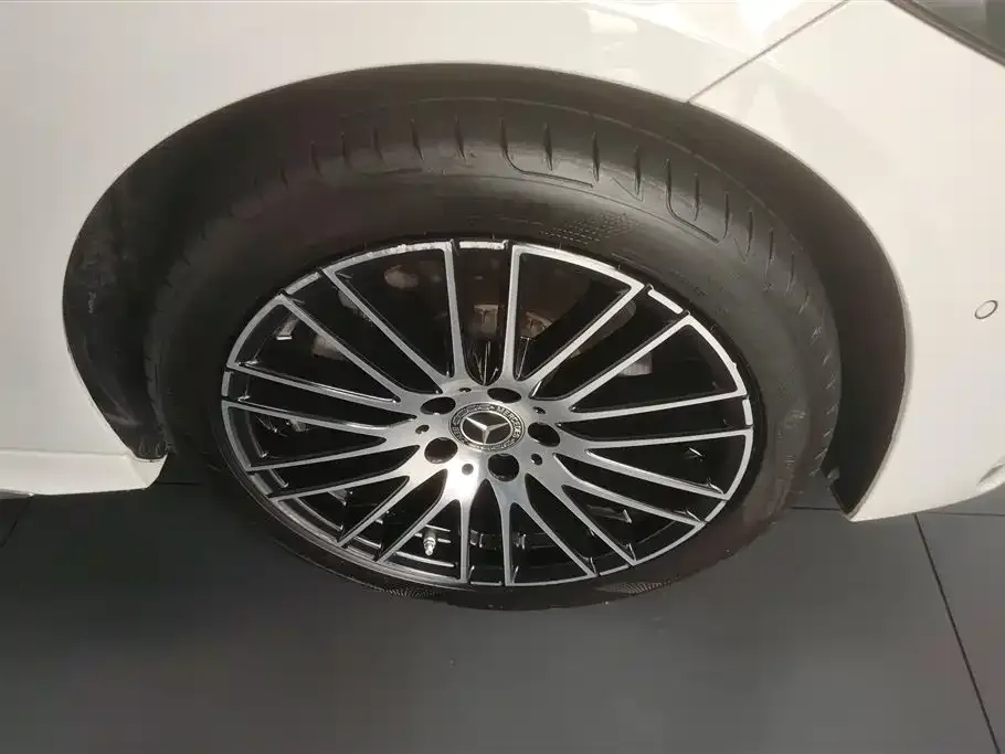 Mercedes-Benz C-Class 2024 из CN, фото 9