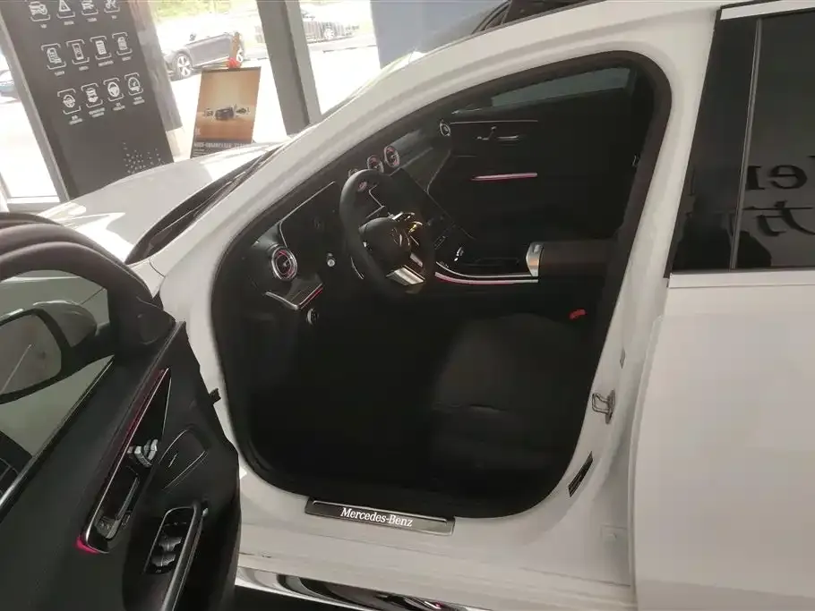 Mercedes-Benz C-Class 2024 из CN, фото 8