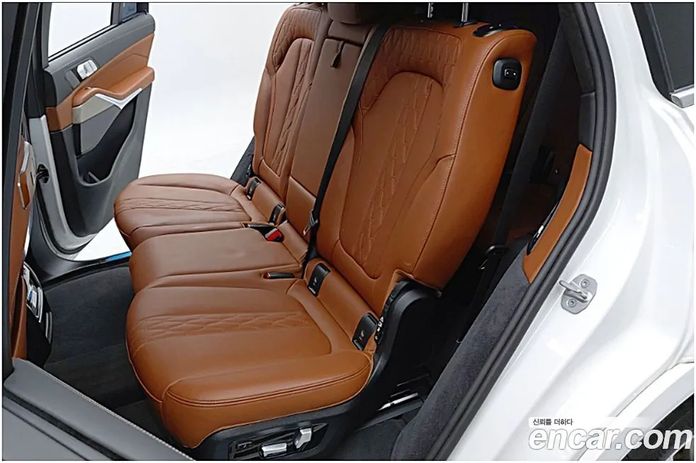 BMW X7 2024 из KR, фото 2