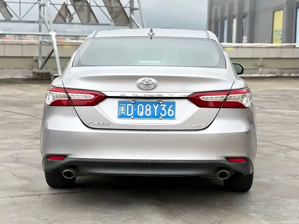 Toyota Camry 2022 из CN, фото 9