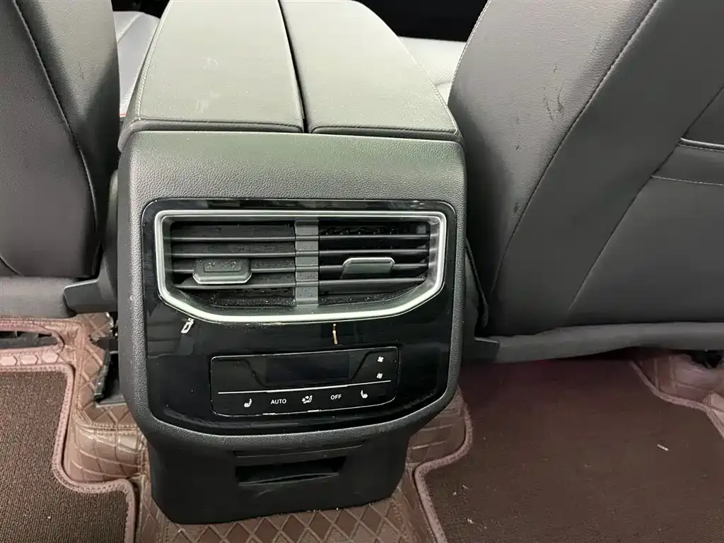 Volkswagen Talagon 2024 из CN, фото 10