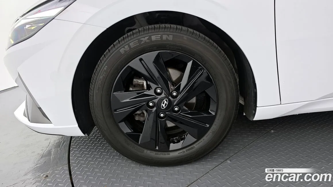 Hyundai AVANTE 2021 из KR, фото 7