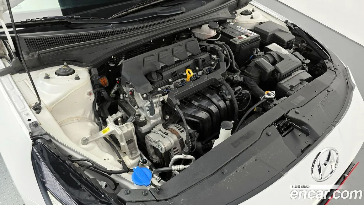 Hyundai AVANTE 2021 из KR, фото 8
