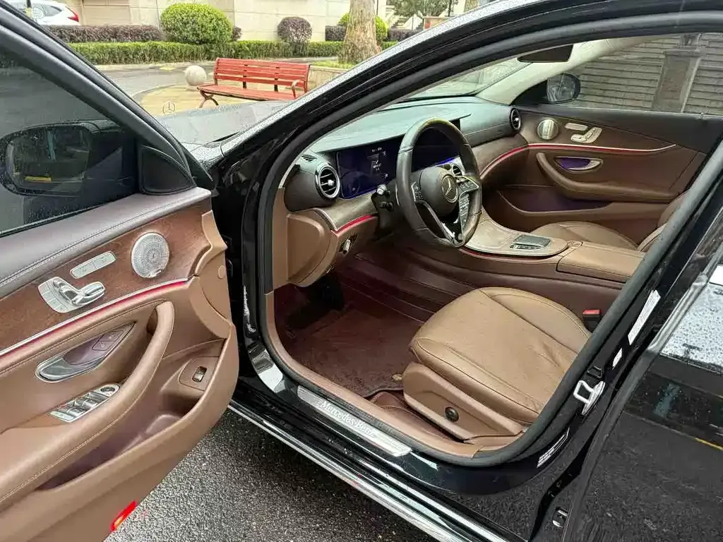 Mercedes-Benz E-Class 2023 из CN, фото 9