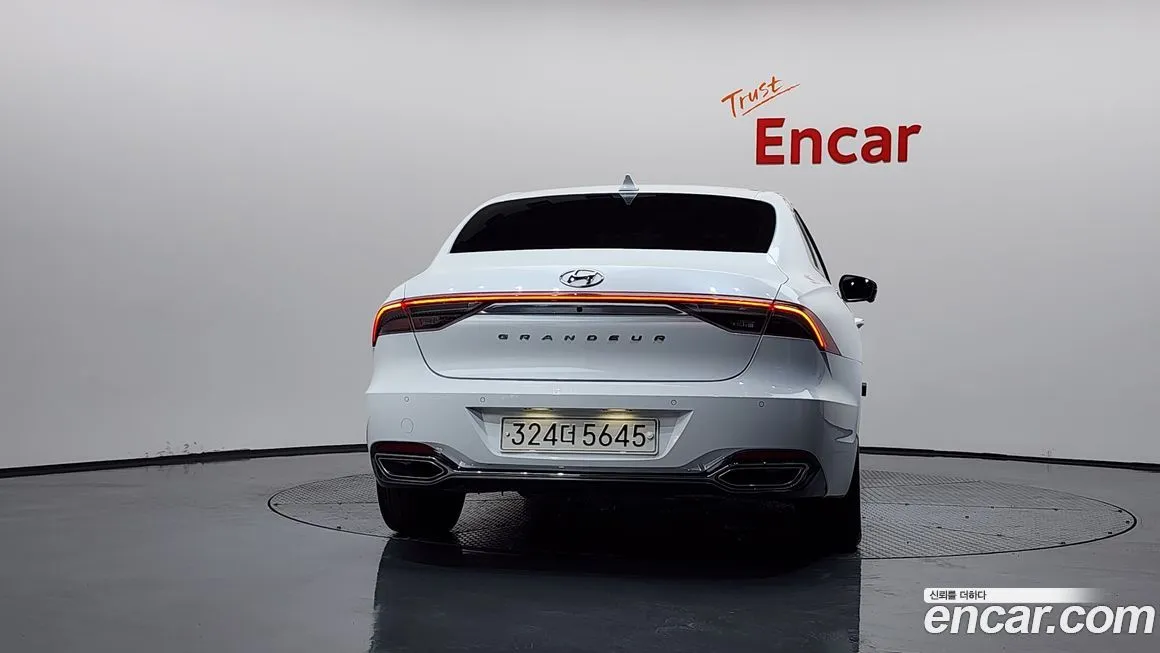Hyundai Grandeur 2022 из KR, фото 3