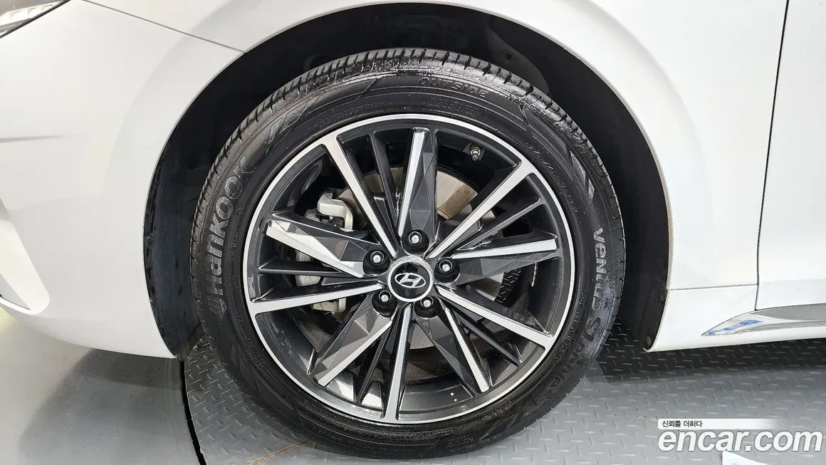 Hyundai Grandeur 2022 из KR, фото 4