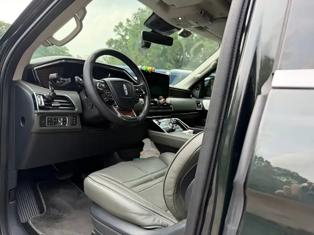 Lincoln Navigator 2023 из CN, фото 7