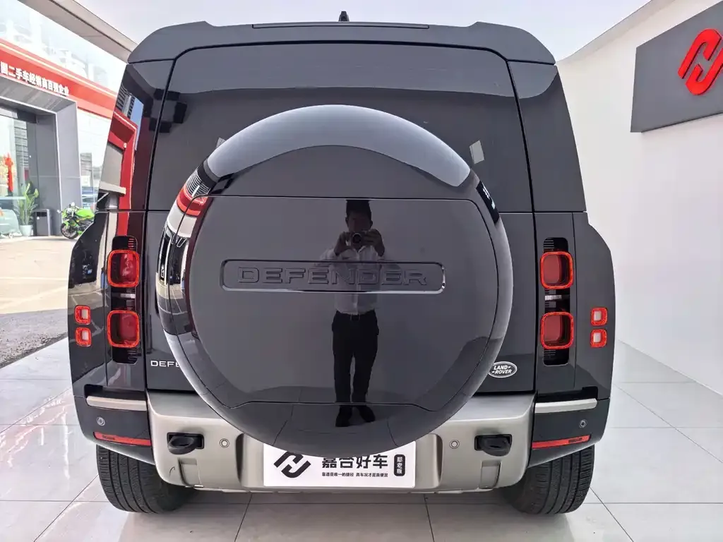 Land Rover Defender 2023 из CN, фото 3