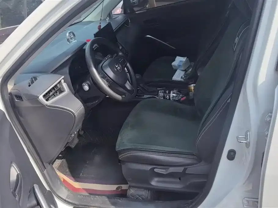 Toyota Corolla Cross 2024 из CN, фото 8